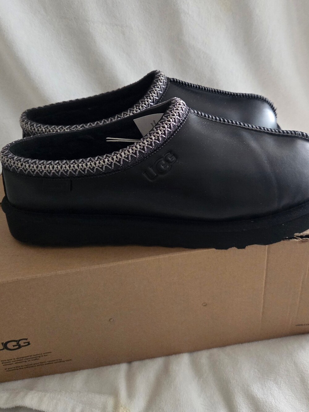 UGG Mens Classic Tasman Leather Slippers Black Size 12 NIB